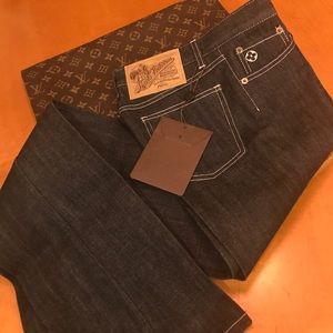 Louis Vuitton Jeans for Women - Poshmark